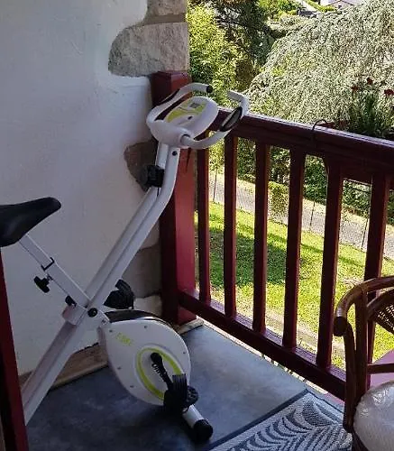 F2 Confort **** Апартаменти