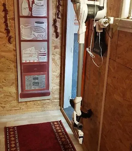 F2 Confort **** Апартаменти *