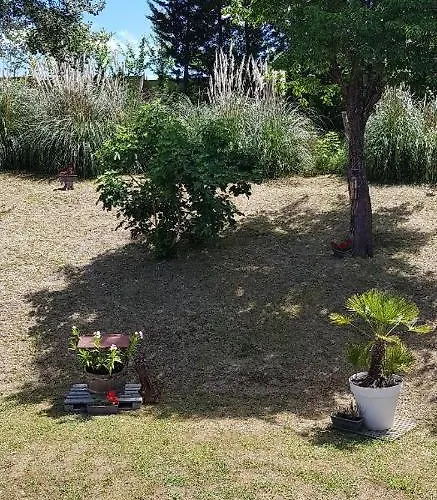 F2 Confort **** Апартаменти